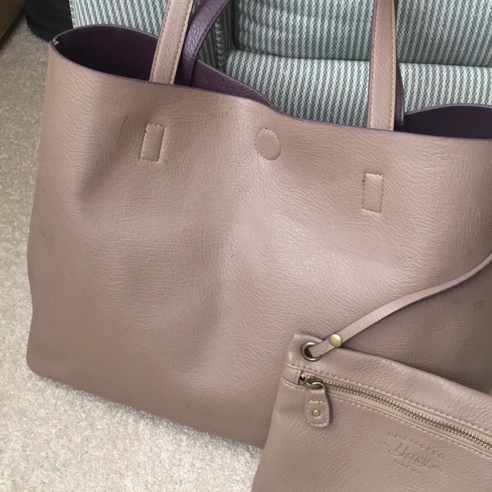 Tote, large, man made material, durable,